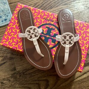 Brand New in Box Tory Burch Gabriel Flat Thong Flip Flop